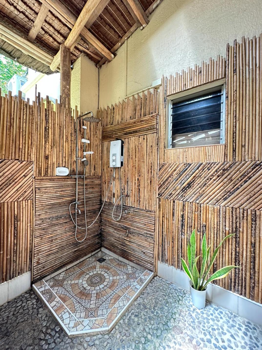 Tahanan Resort Сан-Хуан Экстерьер фото